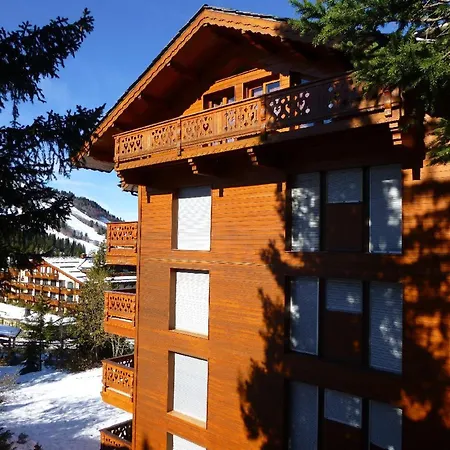 Rustique A Courchevel, Pres Des Pistes - Fr-1-514-29 * Courchevel